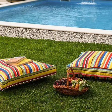 Boutique Pucinum * بوزت