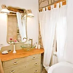Boutique Pucinum Vila