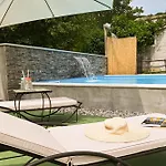 Boutique Pucinum Vila