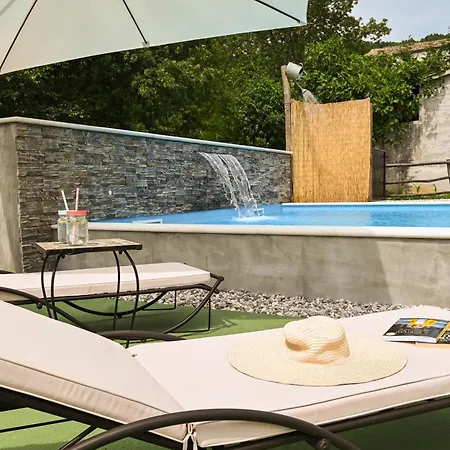 Boutique Pucinum Villa